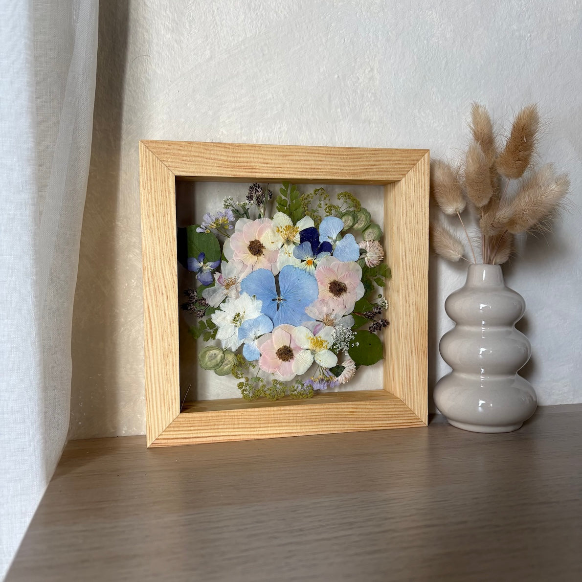 In Blüten verborgene Gedichte