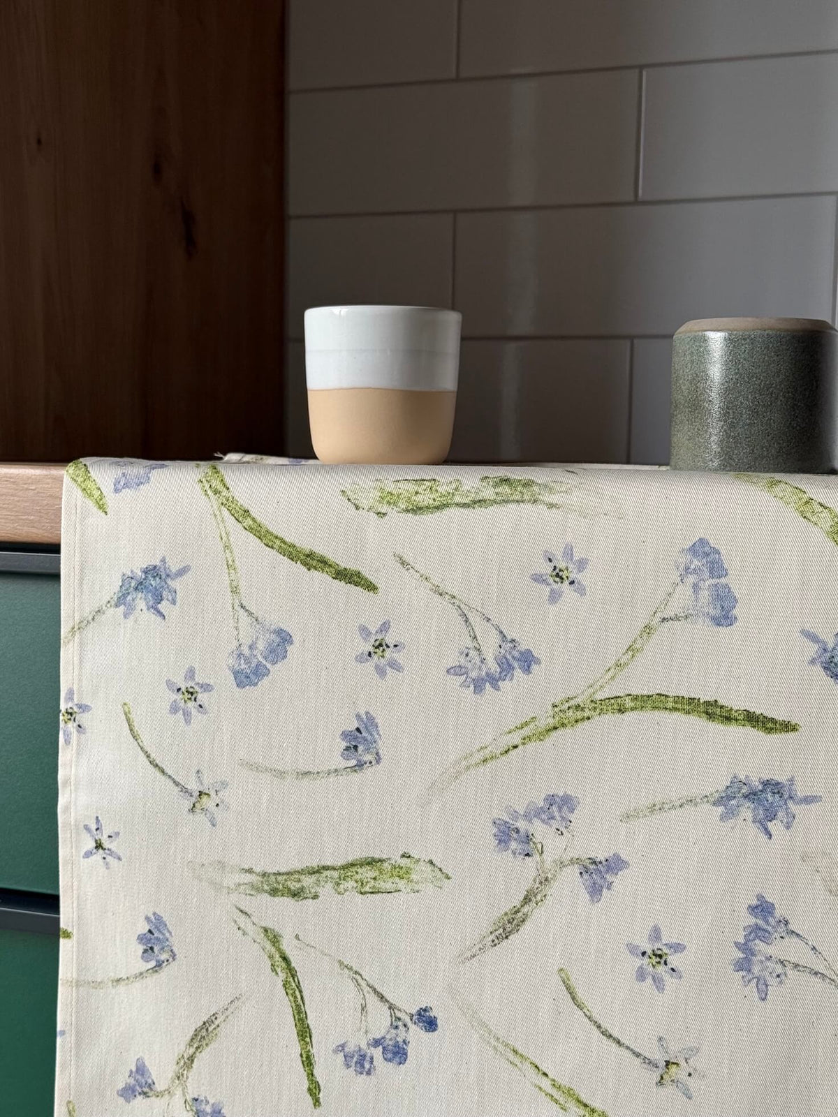 Bavlněná utěrka Roztroušené ladoňky z lesa
