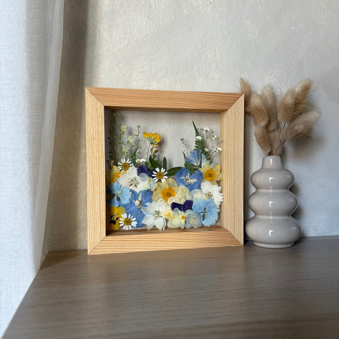 Blau mit einem Tropfen Sonne