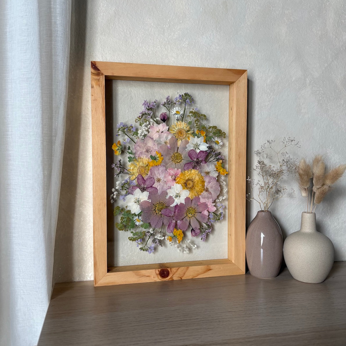 Blumenpoesie in drei Farben