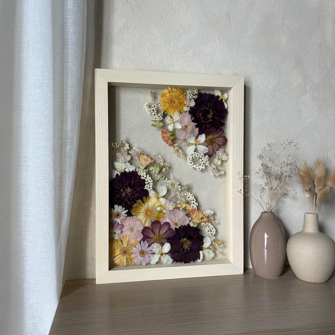 Blumenpoesie in drei Farben