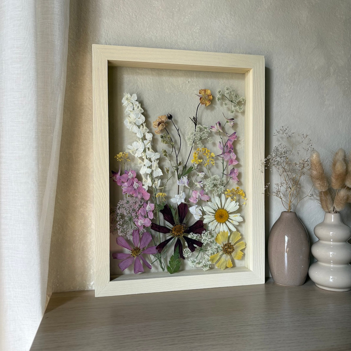 Blumenpoesie in drei Farben